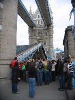 Otevrajc se Tower bridge