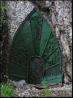 Pvodn vchod do Demnovsk adov jaskyn